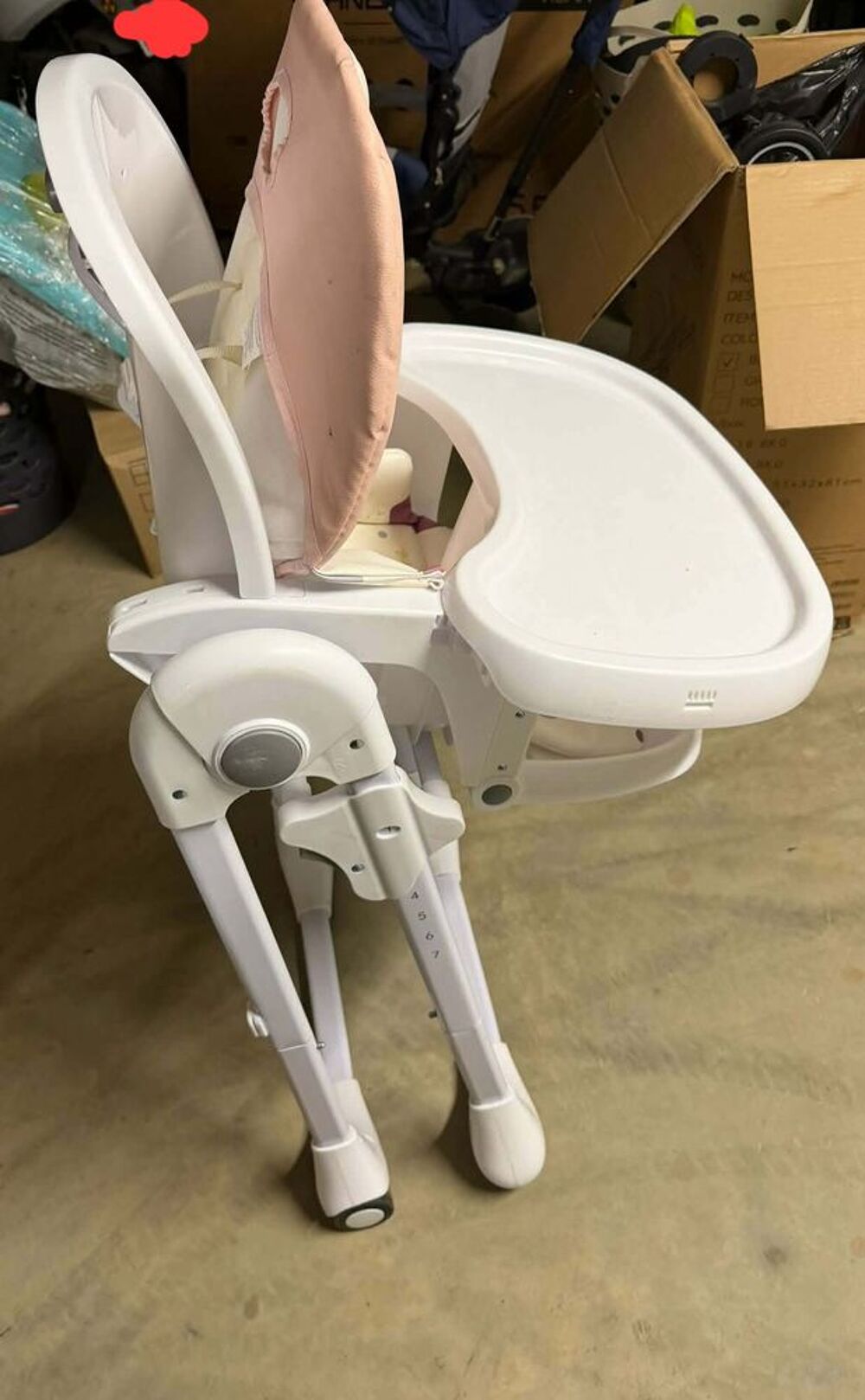 Chaise haute Puériculture