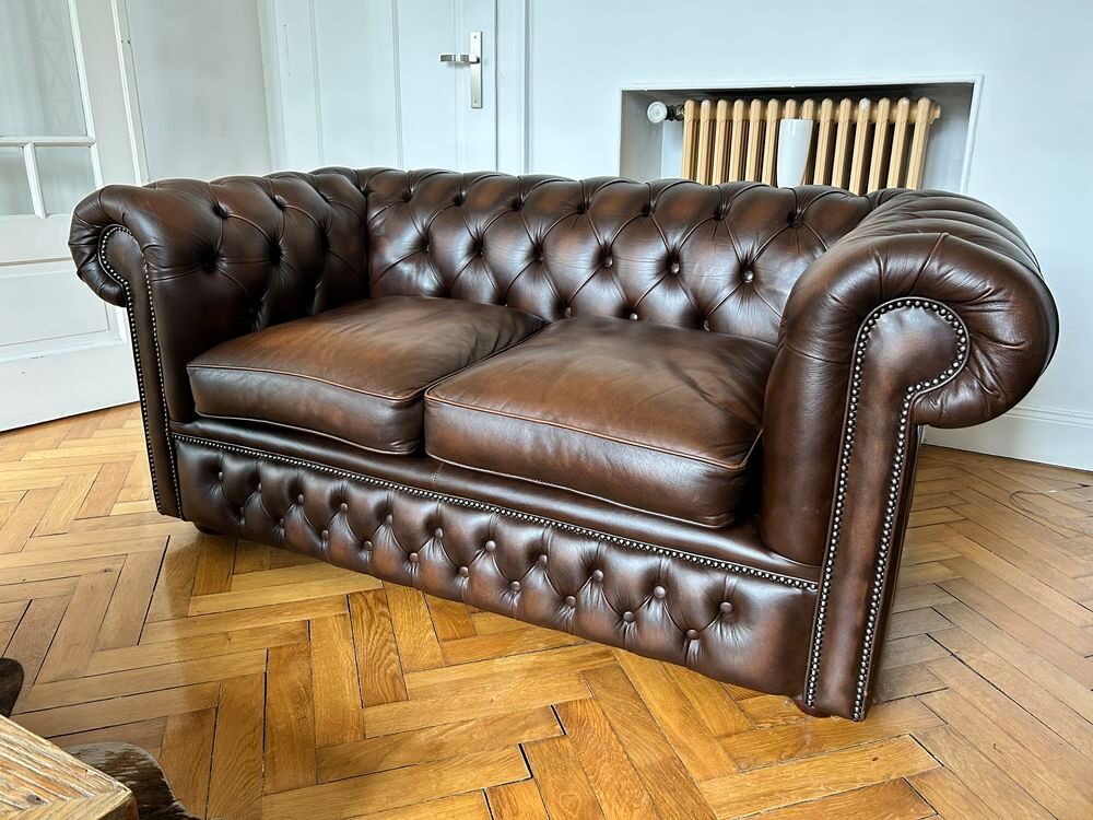 Canap&eacute;s Chesterfield cuir Plein Fleur de Buffle Meubles