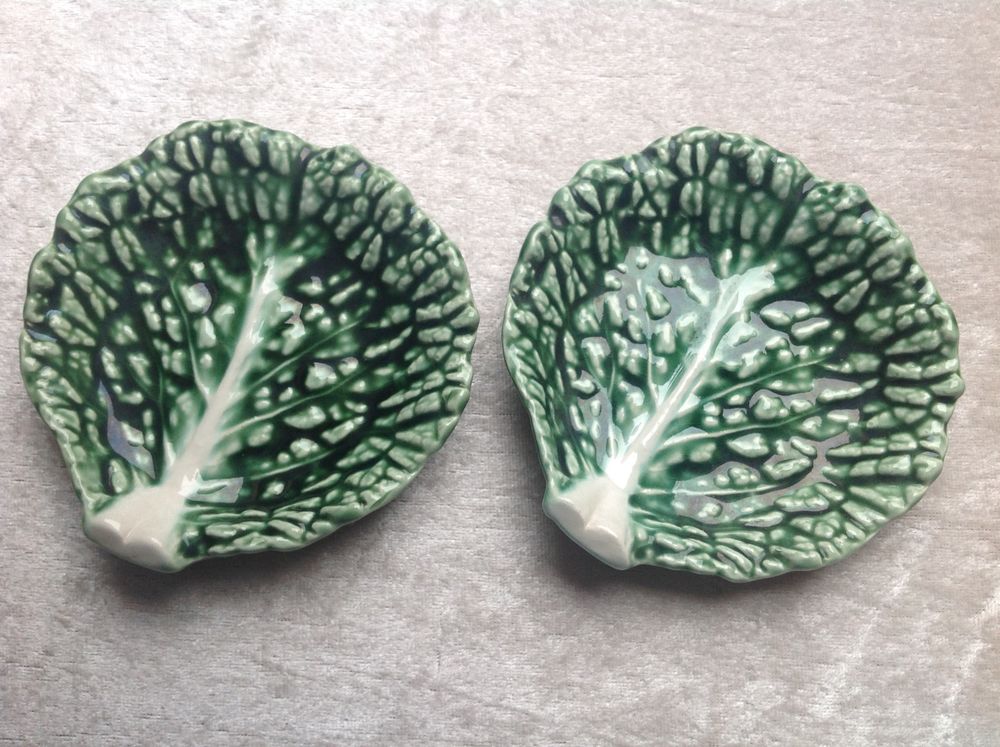 2 COUPELLES VIDE POCHE FEUILLE DE CHOU EN FAIENCE Envoi Poss Cuisine