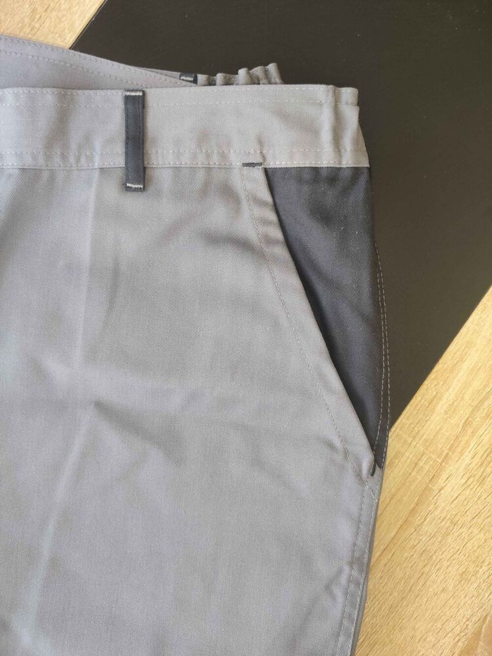 2 pantalons de travail - Industrie &amp; BTP Vêtements
