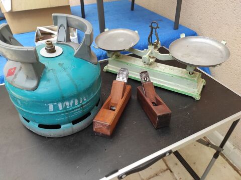 bouteille gaz vide twiny butane 6kg balance lot rabots
Chartres (28)