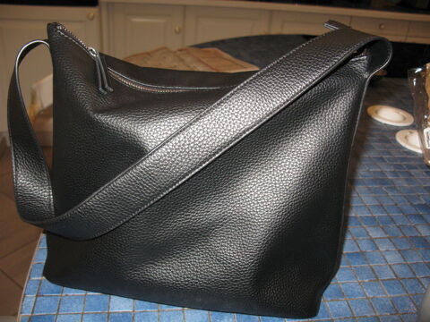 SAC A MAIN NOIR 15 taples (62)
