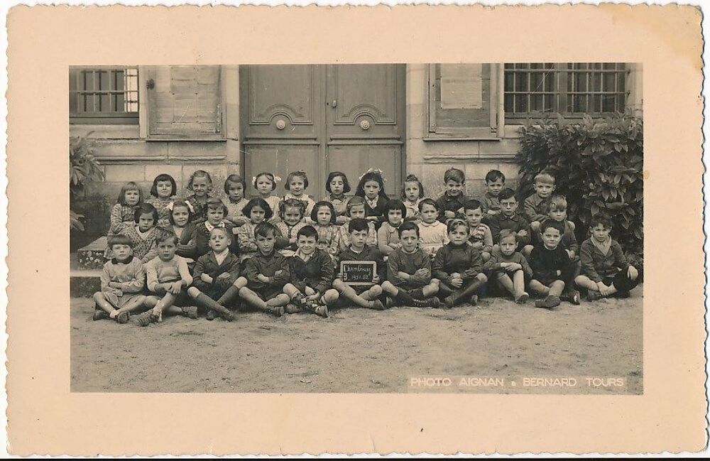 Ancien Carte postale Photo Ecole Chambourg sur Indre 1951 