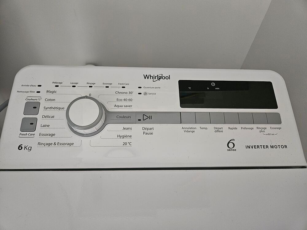 Machine &agrave; laver / lave linge Whirlpool 6kg Electroménager