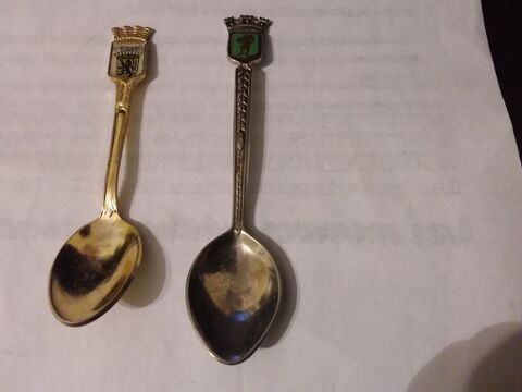 Petites cuillres de collection
5 Digoin (71)