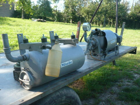pompe à vide. 250 57830 Foulcrey
