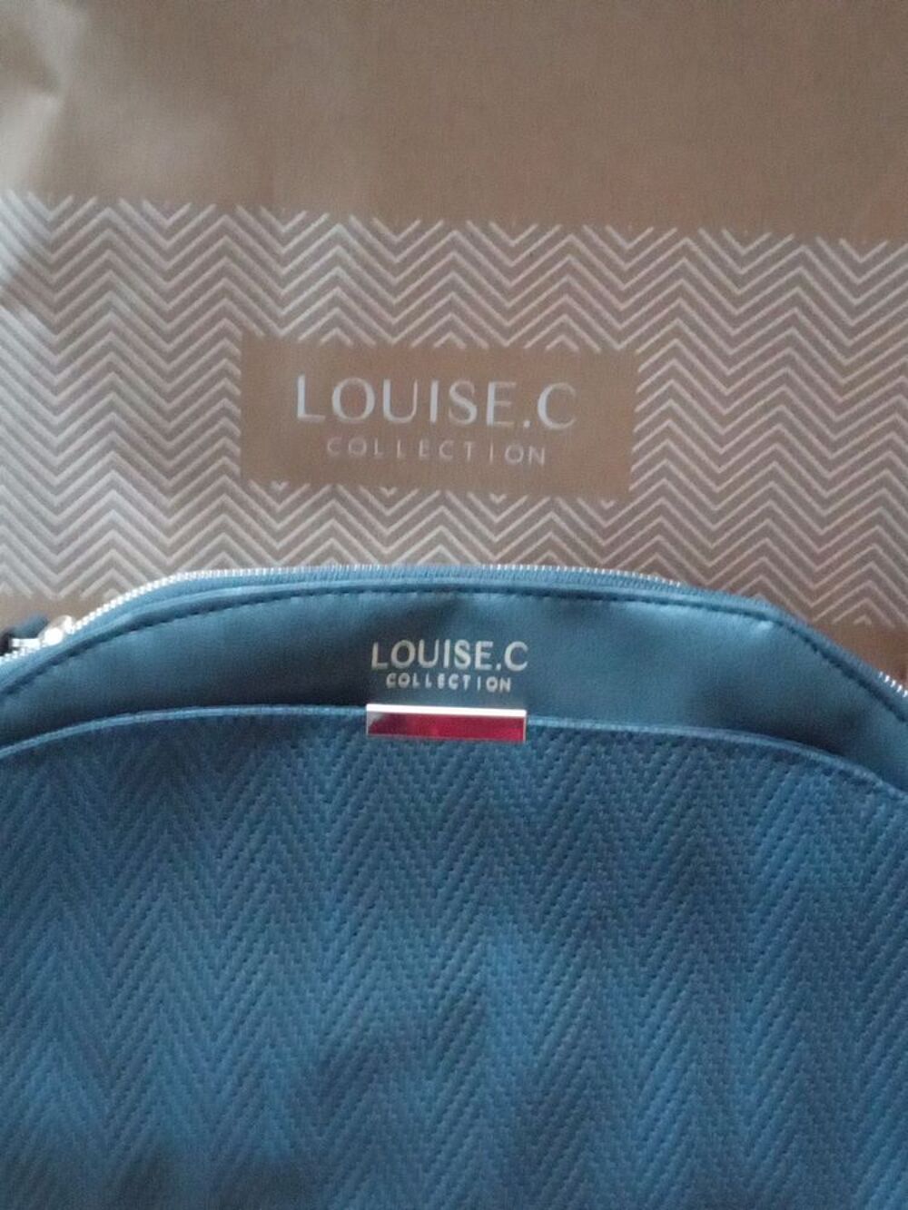 Sac &agrave; main femme emball&eacute; jamais servi &eacute;tat neuf Maroquinerie