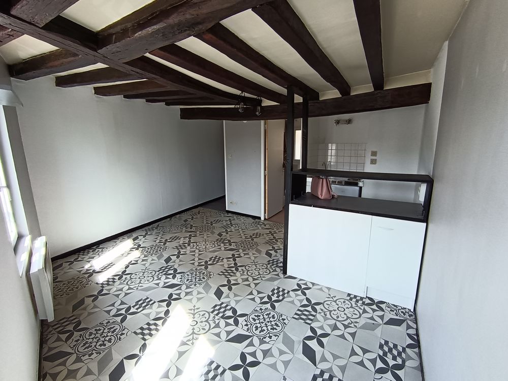 Location Appartement F2 duplex de 35.67 m² plein centre ville Dreux