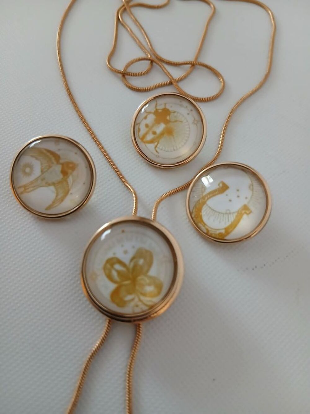  Sautoir porte bonheur 4 boutons interchangeables N&deg;1414 Bijoux et montres