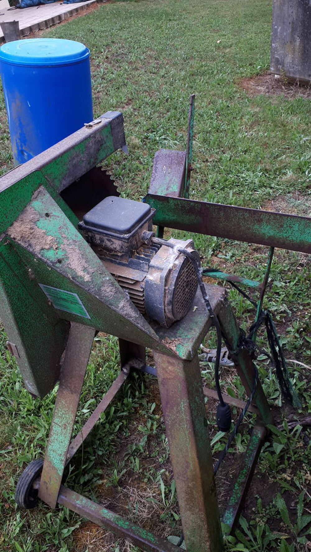  Scie &agrave; b&ucirc;ches &eacute;lectrique 220V Bricolage