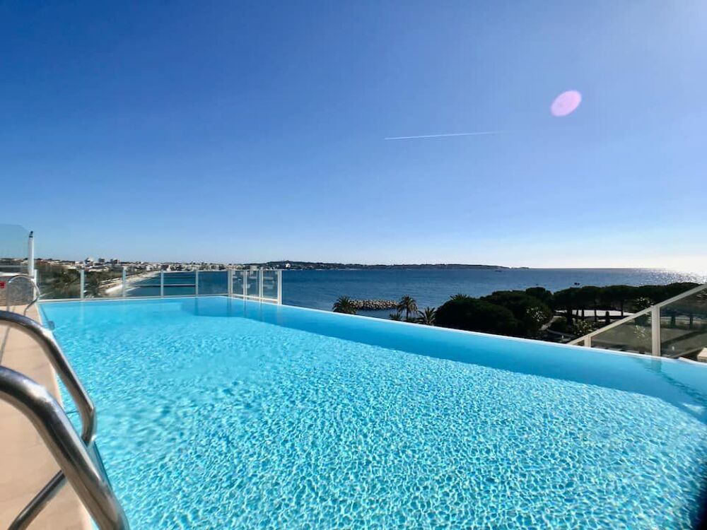 Appartement 3 pièces 80 m² · à Vallauris · 80 m² · 590 000 €