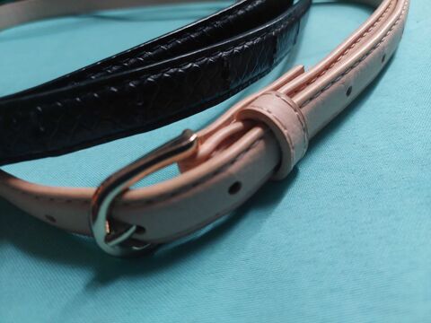 Lot de ceintures femme 102 cm 5 Toulon (83)