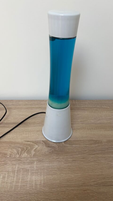 Lampe à effet décoratif bleu et blanc Saint-André-de-la-Marche (49)