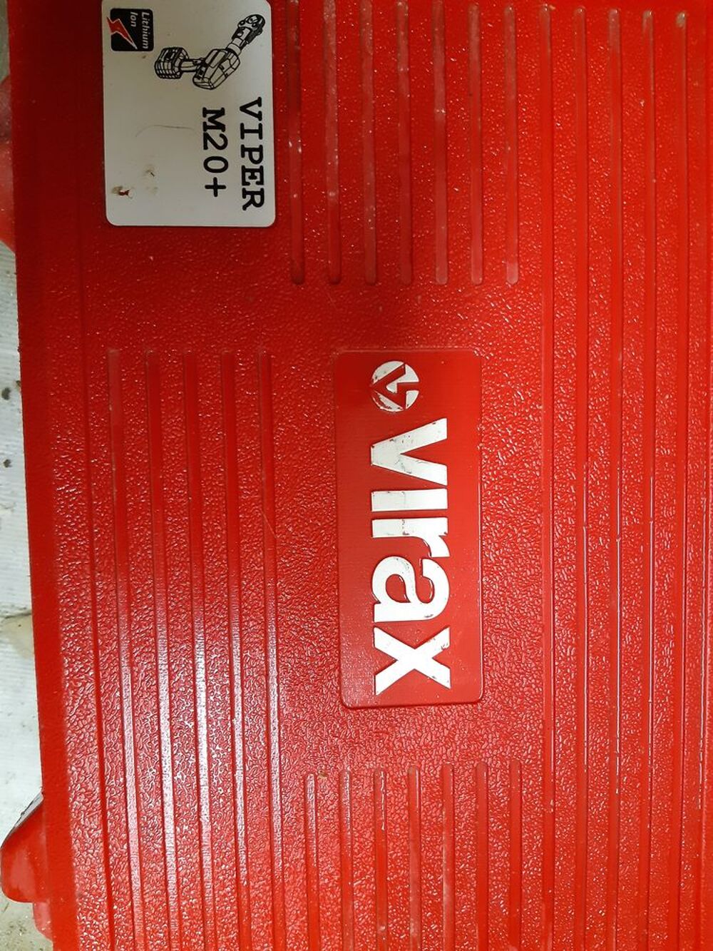 CERTISEUSE VIRAX Bricolage