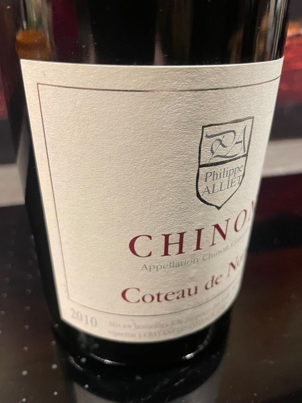 1 Bt CHINON Coteau de Noir&eacute; 2010 Philippe ALLIET Cuisine