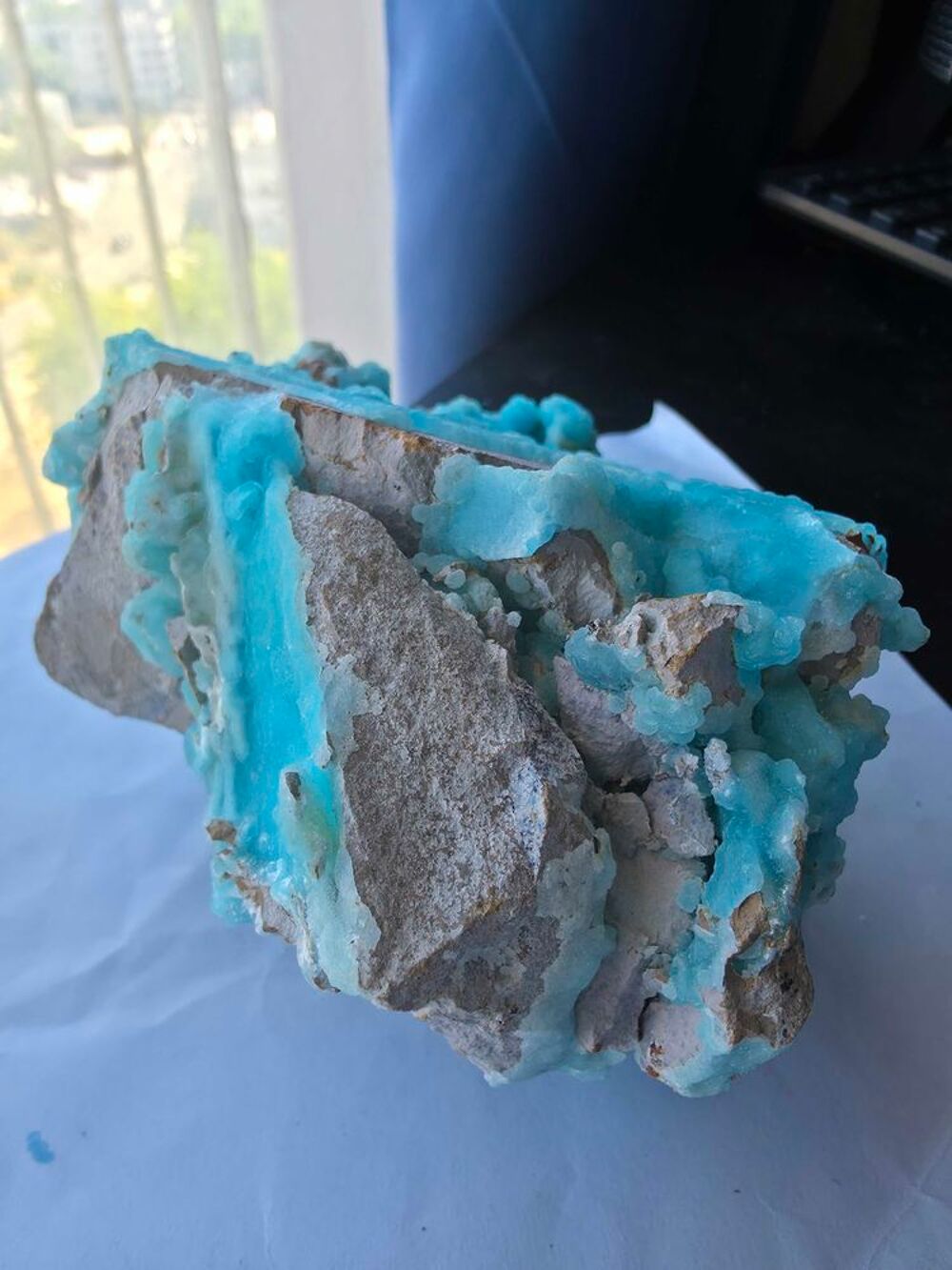 Grand Min&eacute;ral H&eacute;mimorphite Bleue Naturelle Congo-14,5 cm 