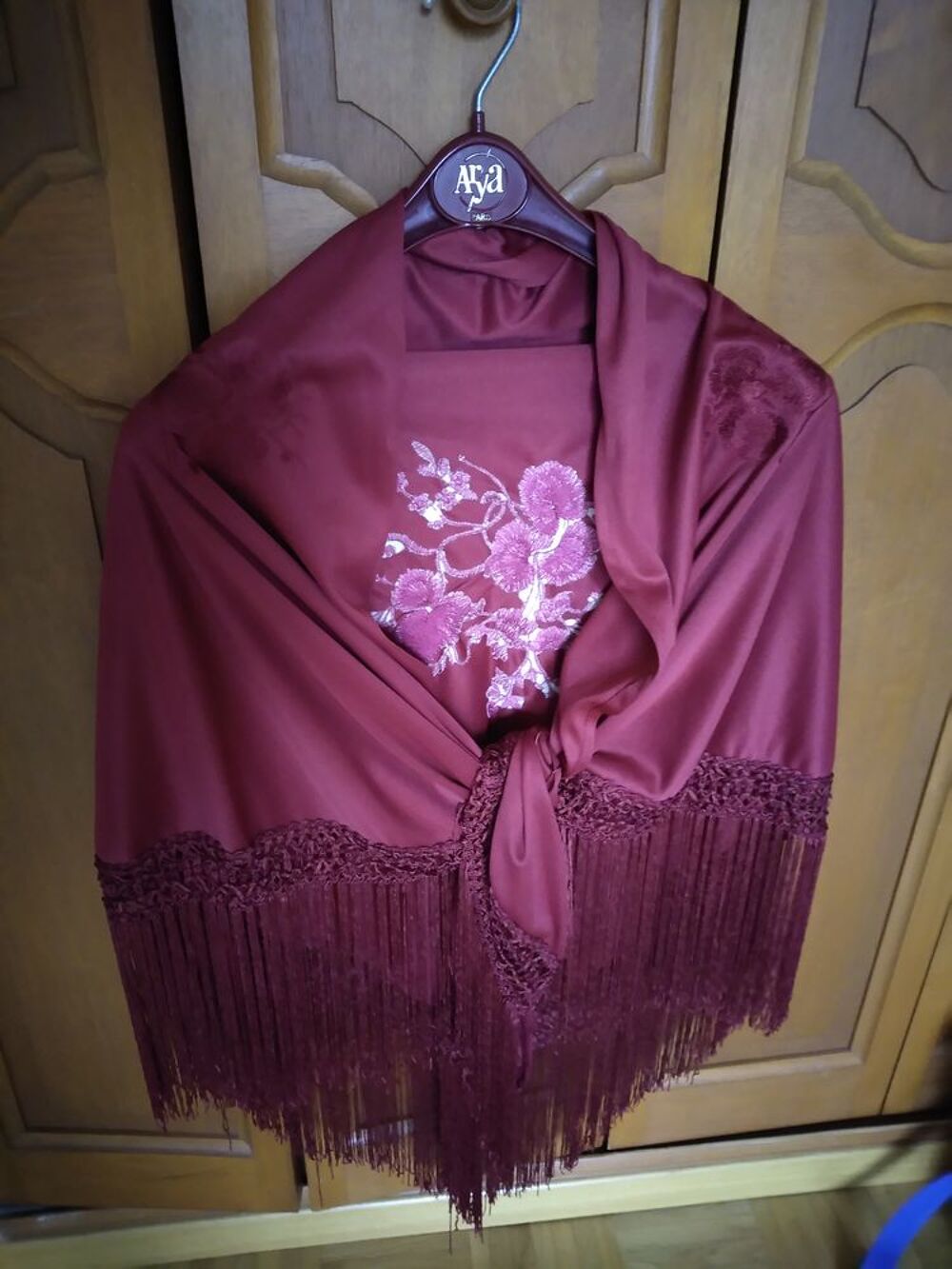 Ch&acirc;le Espagnol Vêtements