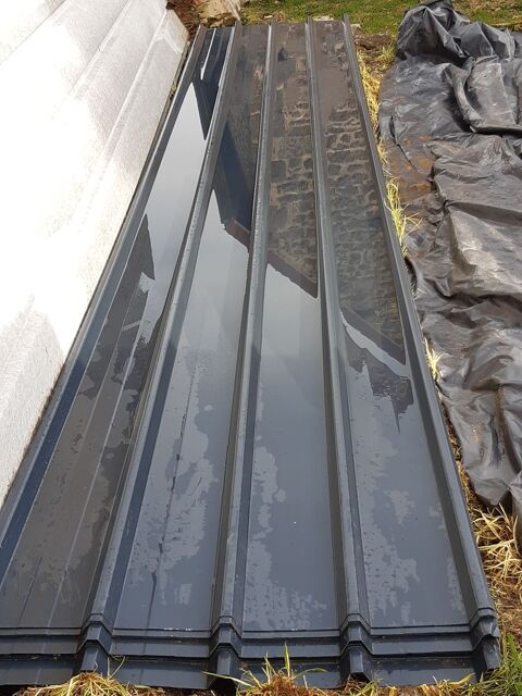 25 t�les bac acier feutre anti-condensation jamais pos�es 2000 Dontreix (23)