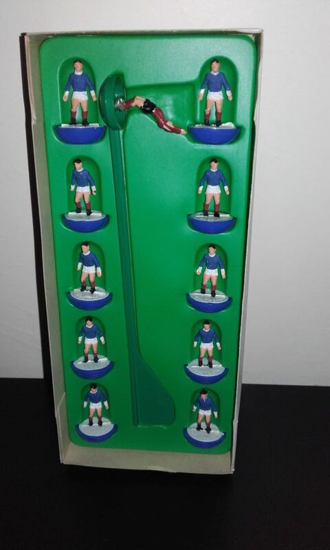 Subbuteo - Equipe / Team CS Sedan Ardennes 170 Angers (49)