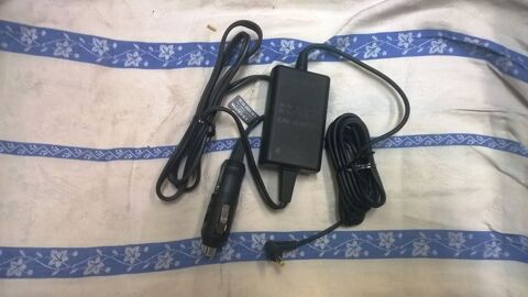 Chargeur voiture pour consoles portables 10 Marseille 6 (13)