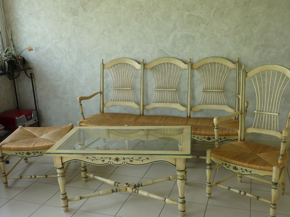 salon Radassi&eacute; 3 places , fauteuil , repose pieds Meubles