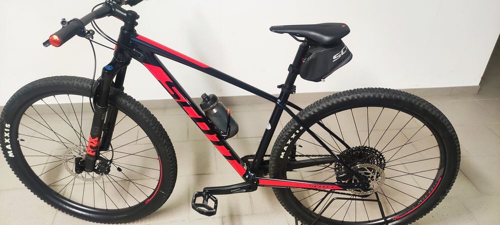  VTT Scott Cross country Scale 950 Vélos