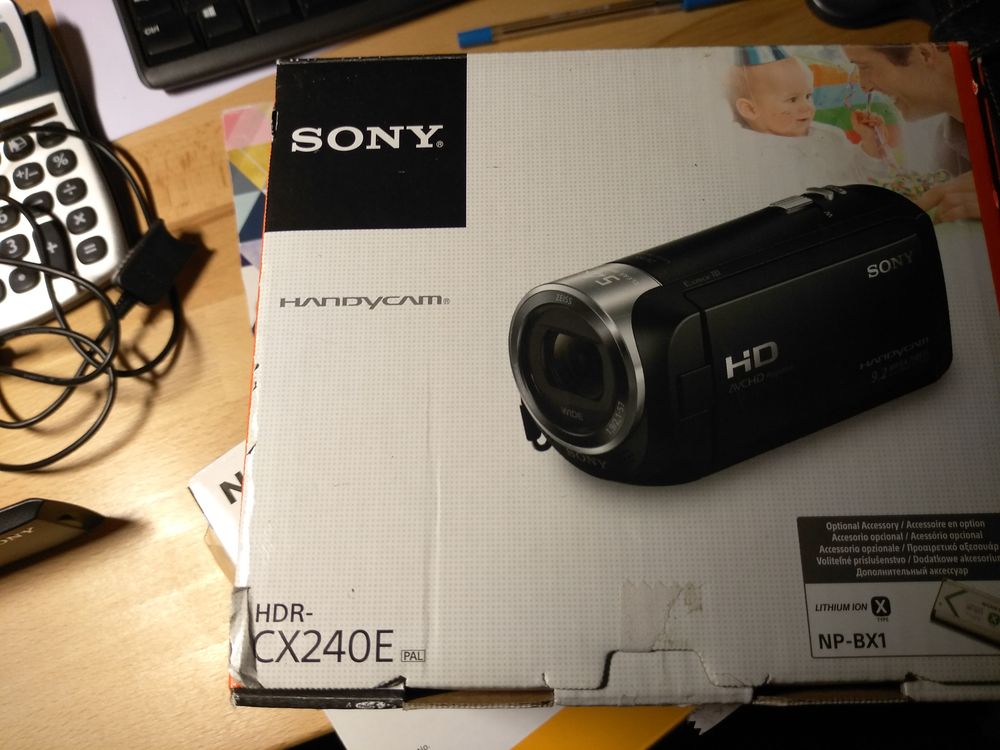 Cam&eacute;ra Sony HDR CX 240E Audio et hifi