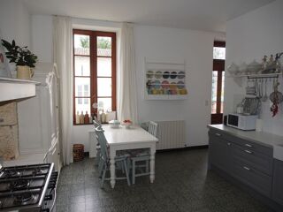  Maison � vendre 10 pi�ces 266 m�