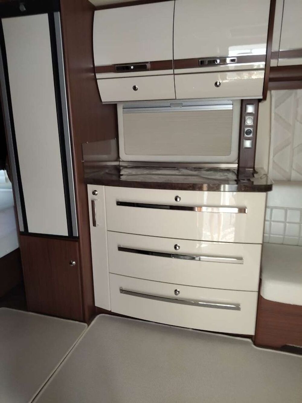  2021 occasion 31600 Muret