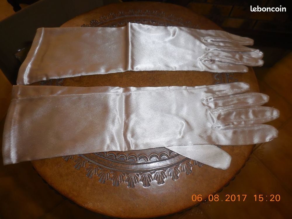gants de c&eacute;r&eacute;monie Des ann&eacute;es 60 t 7 Vêtements
