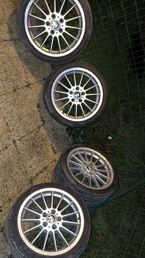 Pi&egrave;ces et &eacute;quipements Voiture Pi&egrave;ces et &eacute;quipements Voiture  occasion Boulogne-Billancourt 92100