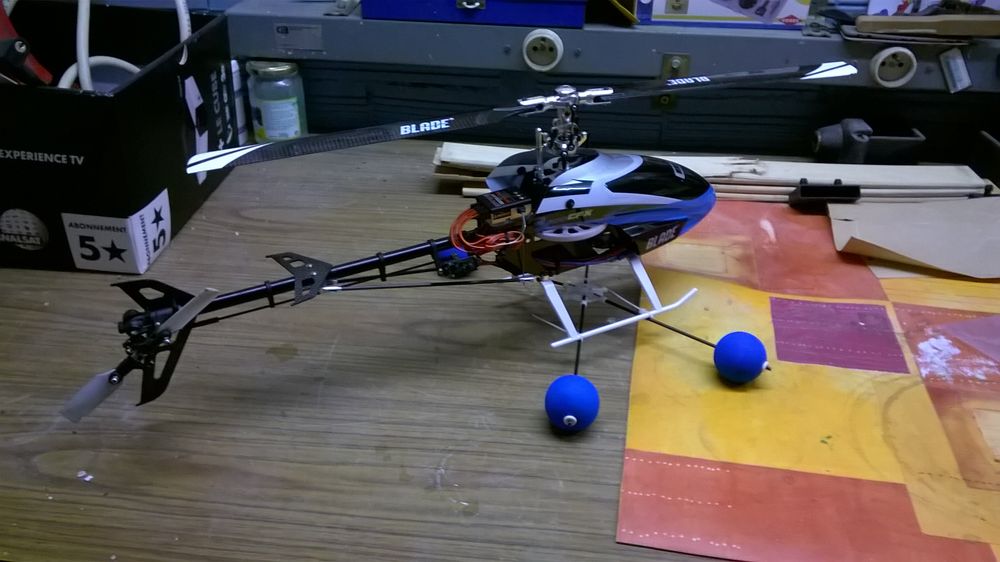 H&eacute;licopt&egrave;re Blade 300 CFX Jeux / jouets