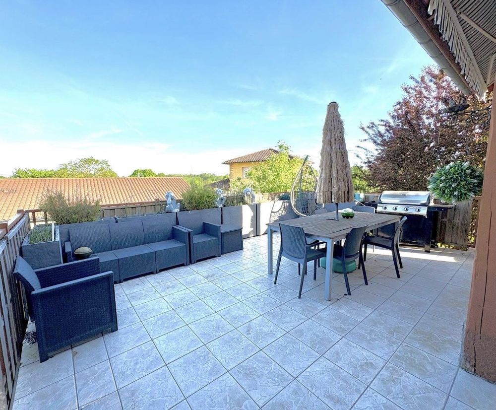 Vente Maison Maison familiale avec T2 indépendant - 168 m² - Relevant Relevant