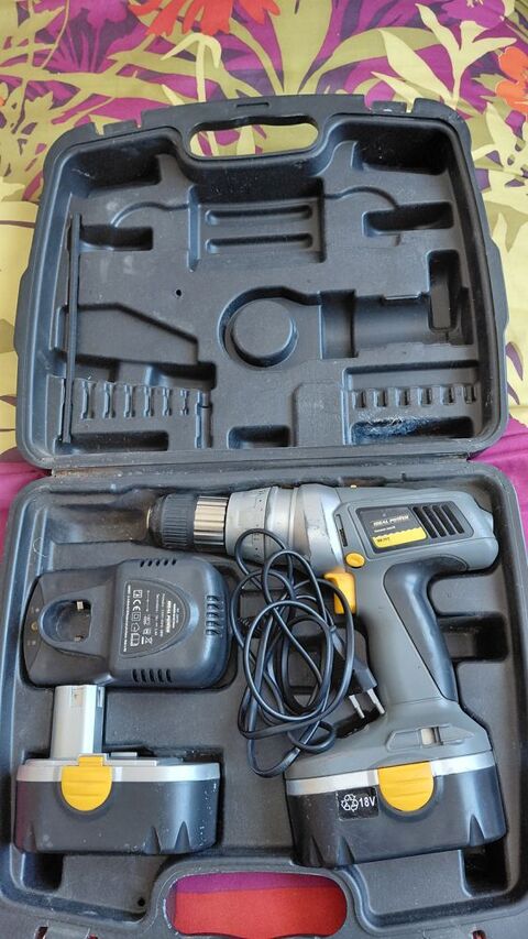 Perceuse  - dvisseuse 
20 20 Saint-Rambert-d'Albon (26)