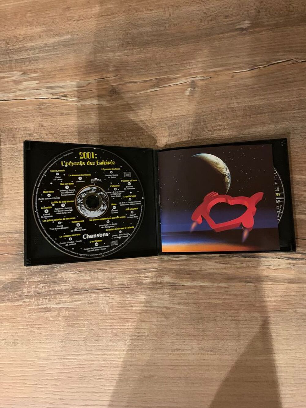 Coffret 2 CD &acute;&acute; L? odyss&eacute;e des enfoir&eacute;s 2001 &acute;&acute; CD et vinyles