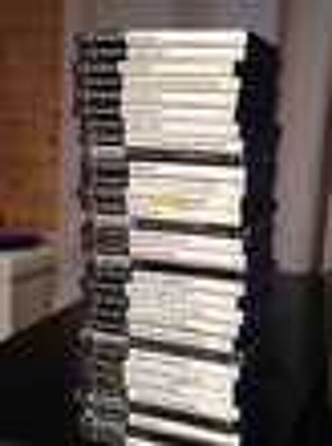 PS2 grise + jeux + manettes + cartes m&eacute;moires Consoles et jeux vidéos