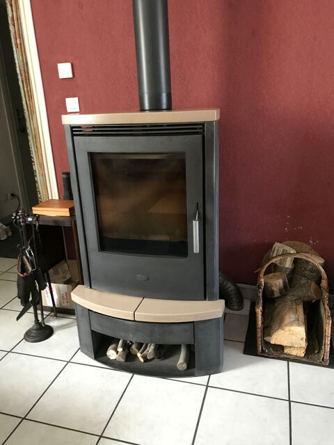 POELE A BOIS  500 Jausiers (04)