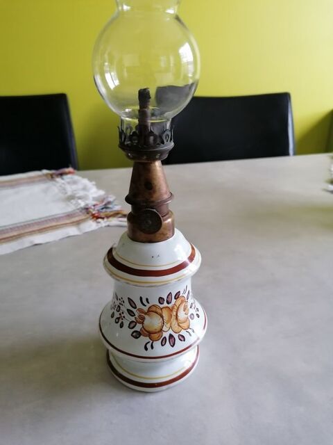 Lampe à pétrole 10 Jury (57)