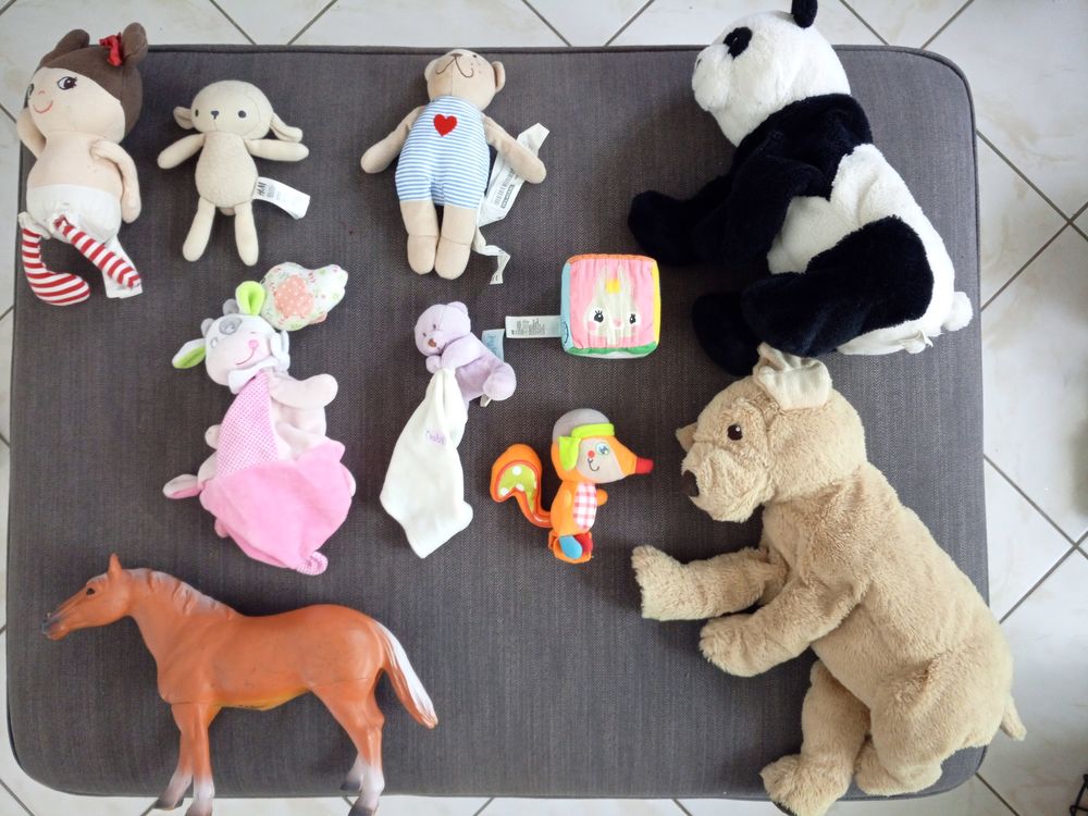 Peluches et jouets Jeux / jouets