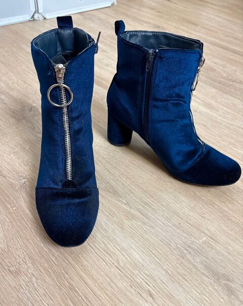 Bottines bleu marine effet velours talons ronds 12 Arras (62)
