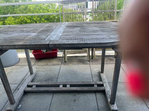 table de jardin et ses 4 chaises Choisy-le-Roi (94)