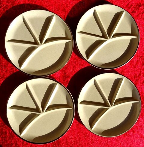 4 ASSIETTES � FONDUE GR�S �MAILL� - � COMPARTIMENTS Diam 24 10 Cachan (94)