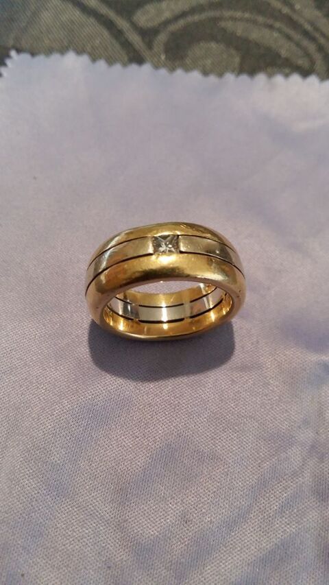 Bague Or blanc et jaune en 18K avec un diamant carr� 1600 Saint-Martin-d'Estr�aux (42)