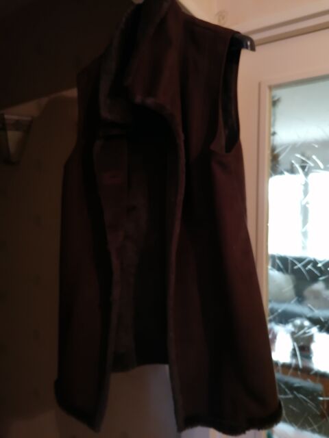 Gilet sans manches femme 8 Jury (57)