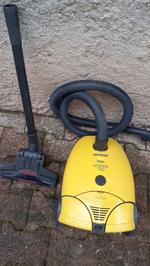 Aspirateur 40 Roanne (42)