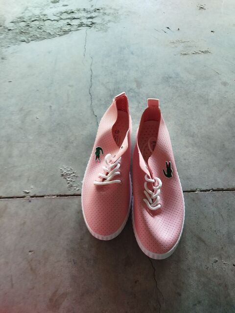 chaussures pointure 41 Lorette (42)