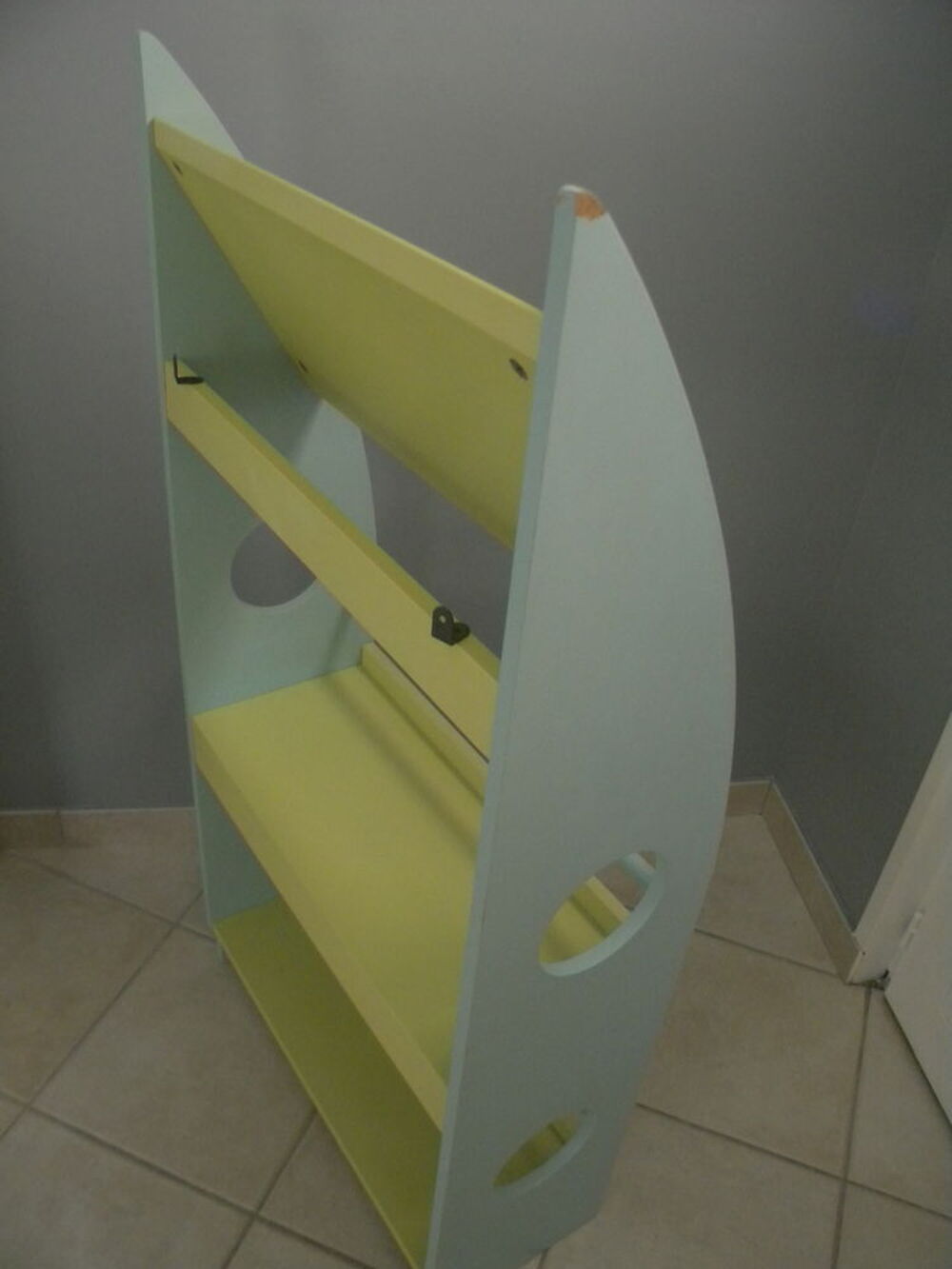 Pr&eacute;sentoir &agrave; livres enfant H. 120 cm Meubles