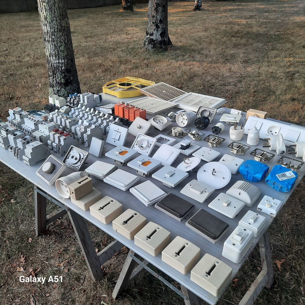 Mat&eacute;riel &eacute;lectrique divers Bricolage