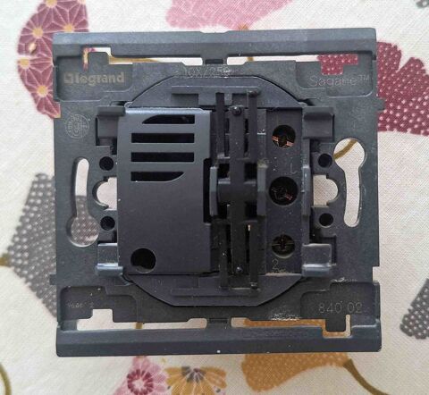 Interrupteur va et vient 3 Gap (05)