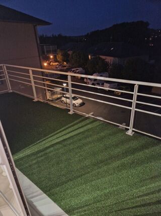  Appartement à louer 3 pièces 75 m²